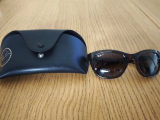 Gafas de sol Ray-Ban RB4216 Polarizadas