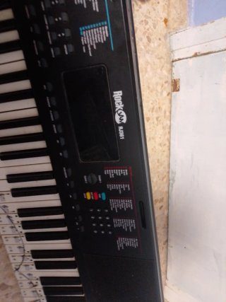 Piano elettronico con cavo e batterie