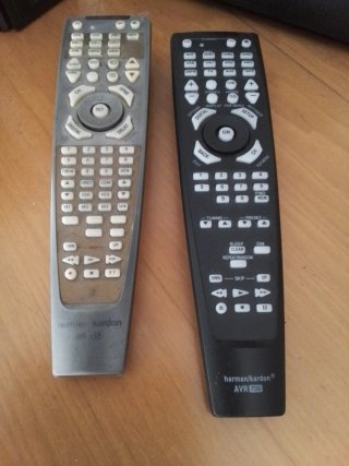 Amplificador Harman Kardon AVR 135