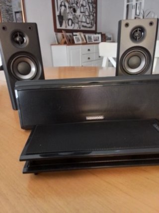 Amplificador Harman Kardon AVR 135