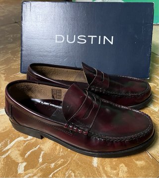 Mocasines de piel burdeos