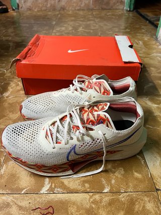 Nike Vaporfly 3 Talla 44 Nuevas