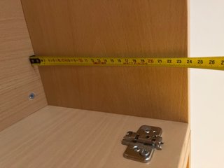 Mueble de pared flotante. Cuatro modulos + puerta