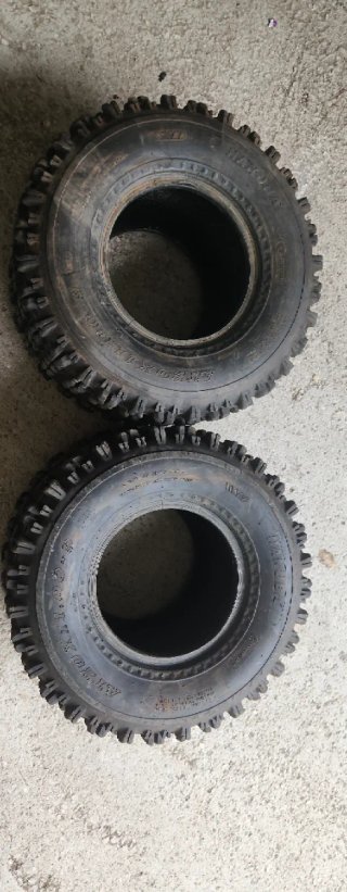 Ruedas Quad 20x11-9