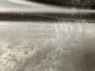 Paragolpes Trasero Jeep Cherokee III KJ