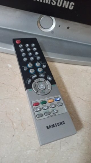 Televisión Samsung 29" CRT Plata/Negro