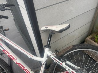 Bicicleta de montaña blanca 5400