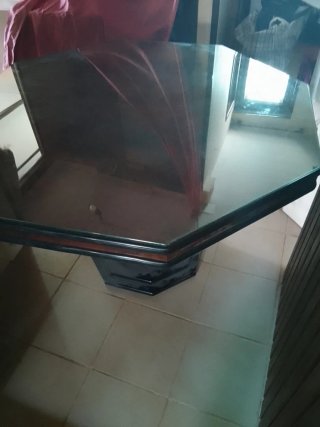 Mesa de comedor octogonal madera y cristal