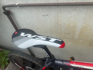 Bicicleta de Montaña WST Equinox