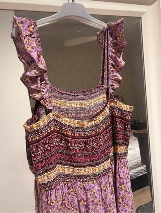 Vestido largo tirantes nido abeja floral