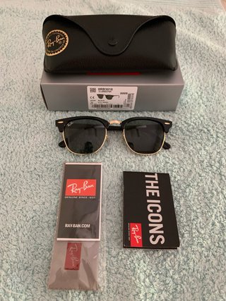 Gafas de Sol Ray-Ban Clubmaster Negras y Doradas