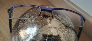 Gafas de ver azules y doradas