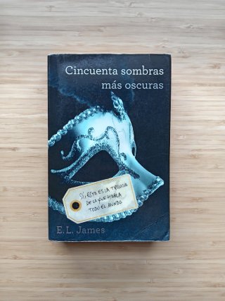 Cincuenta sombras más oscuras
