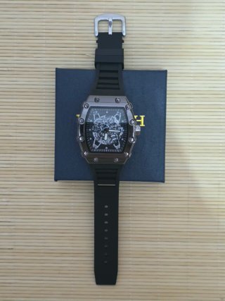 Orologio Uomo modello  Richard M. Scheletrato Nero