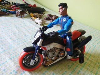 Muñeco Action Man con Moto