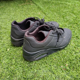 Zapatillas Skechers Uno-Stand On Air Negras