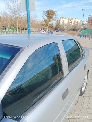 Opel Vectra 2000