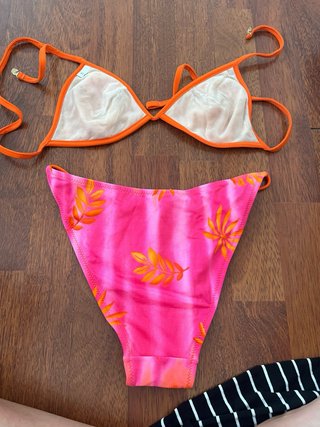 Bikini fantasia floreale arancione rosa