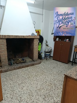 Casa con Cochera y Gran Patio