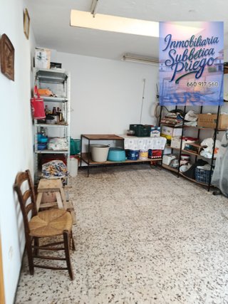 Casa con Cochera y Gran Patio