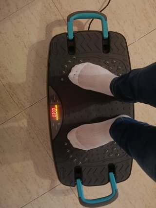 Plataforma vibratoria con asas