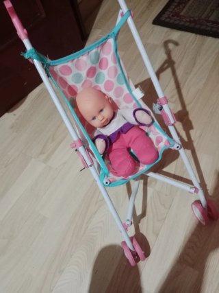 Sillita con  muñeco