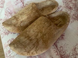 Zuecos de madera estilo holandés