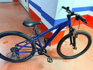 Bicicleta Rockrider ST 500 azul