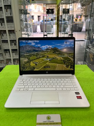 Ordenador Portátil HP 14 8GB RAM / 256GB SSD