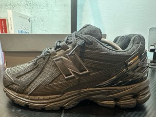 Zapatillas New Balance 1906 R Cordura Negras