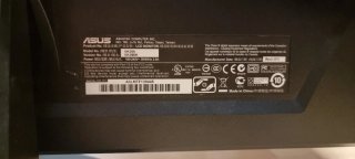 PC Gaming i7 8700K,32GB RAM, RX Vega 64, R.L, 3TB