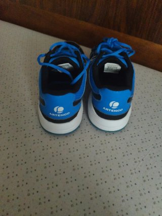 Zapatillas deportivas Artengo negras y azules