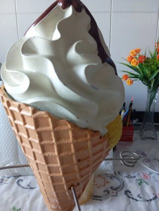 Espositore porta coni  gelato