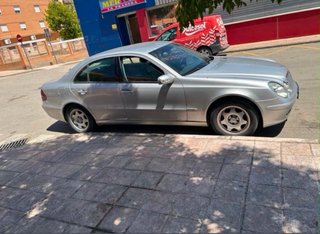 Mercedes-Benz Clase E 2004