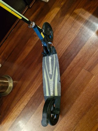 Patinete Boomerang XT 44