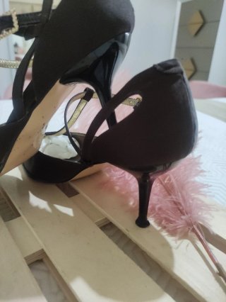 Zapatos de raso marrones