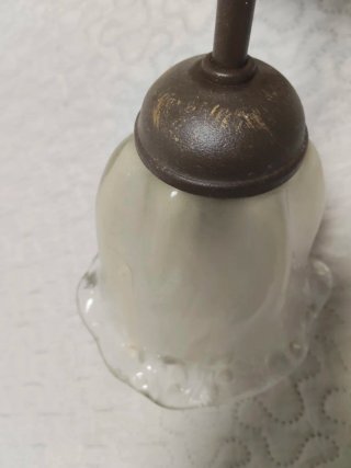 Lámpara de techo de metal y cristal