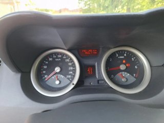 Renault Megane 1.4 Gasolina-Embrague cambiado, ITV