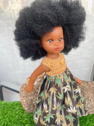 Muñeca Paola Reina pelo afro