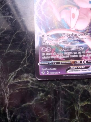 Carta Pokémon Mew VMAX 310 PS