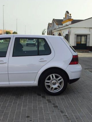 Volkswagen Golf 2001
