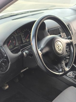 Volkswagen Golf 2001