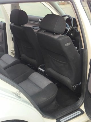 Volkswagen Golf 2001