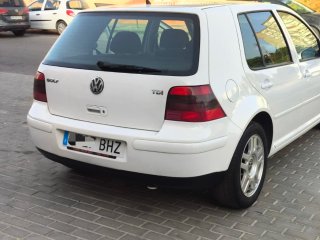 Volkswagen Golf 2001
