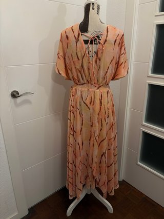 Vestido Cortefiel con etiqueta