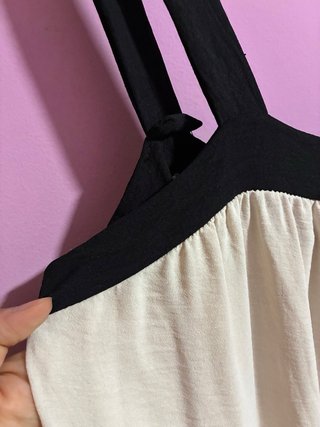 Vestido largo beige y negro