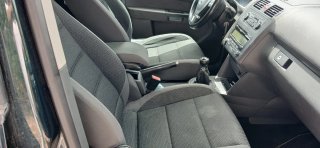 Volkswagen Touran 2011