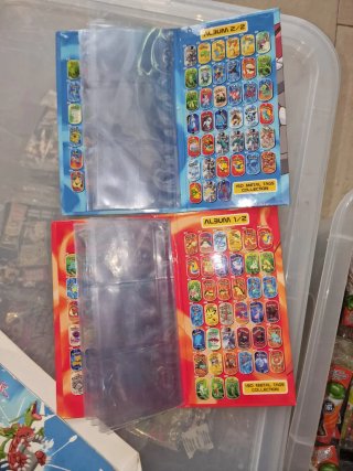 Pokemon Metal Tags Colección Caja