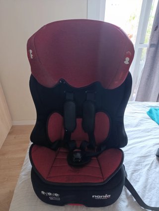Silla coche Nania 9-36 kg roja/negra