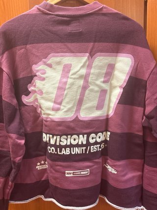 Sudadera Bershka rayas rosa y morado